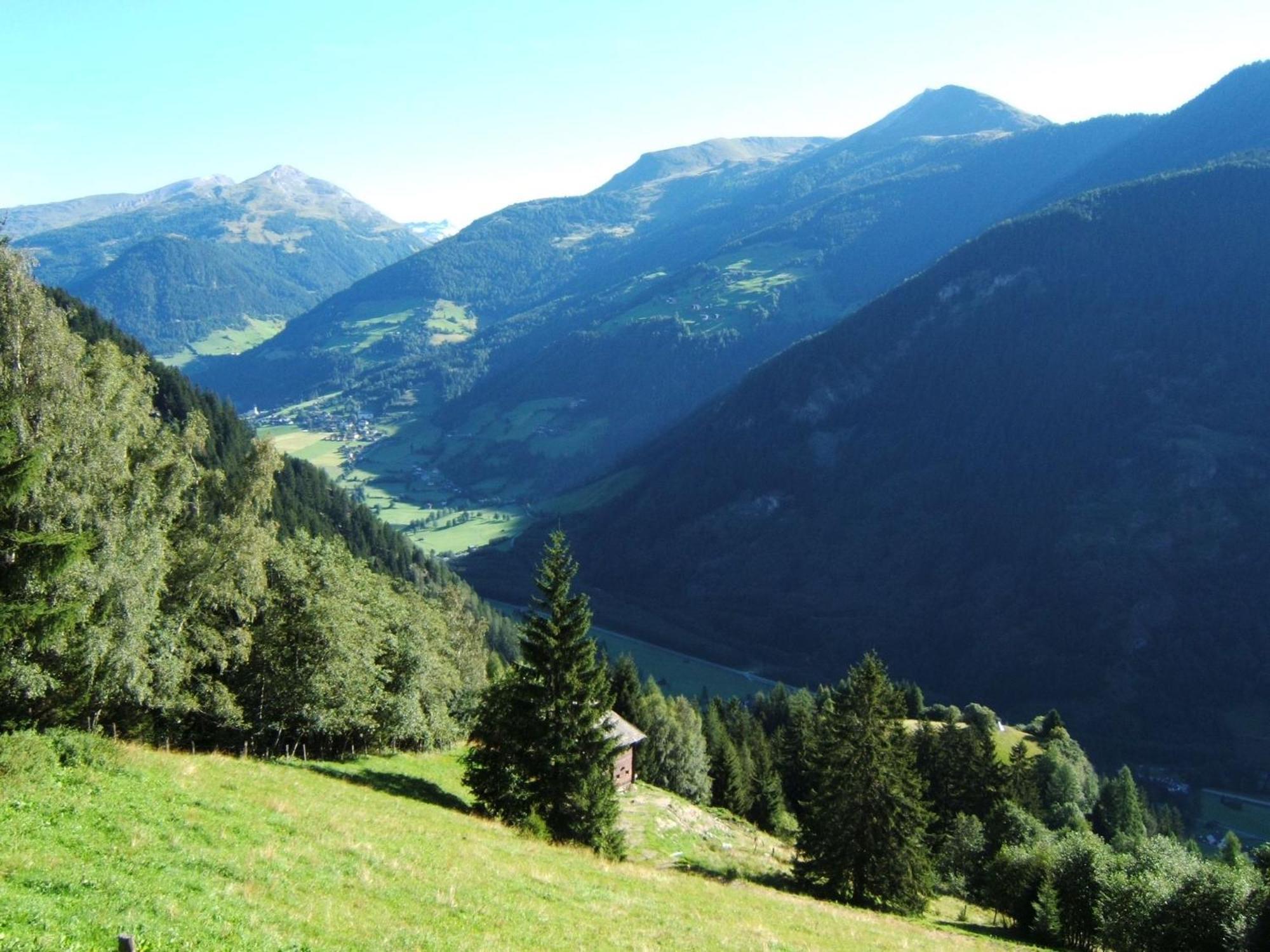 Chalet In Moertschach In Carinthia With Garden Eksteriør bilde